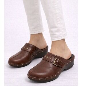 Klogs Brown Leather Studded Buckle Clogs Slip Resistant Women Size 9